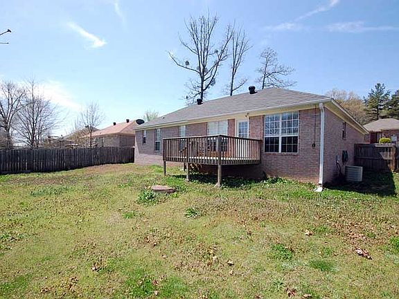 5th image of 3 Weston Cir