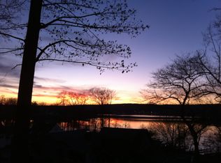 16 Brook Trl, East Hampton, CT 06424