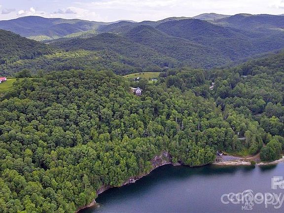 3rd image of 612 Old Home Place Rd