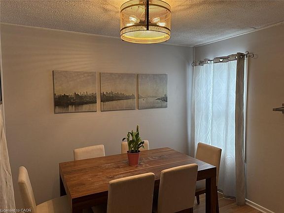 4th image of 42 Avenue Rd