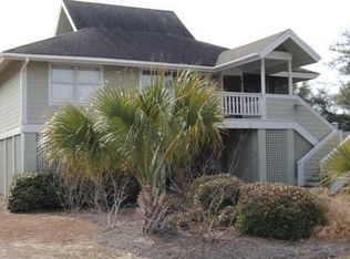 6 Beachside Dr, Isle Of Palms, SC 29451