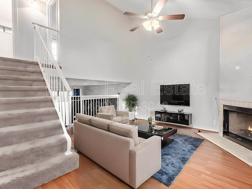 1st image of 921 W University Dr Unit 1087