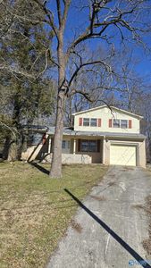2803 Coosa Cir NW, Huntsville, AL, 35810