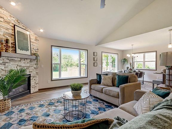 5th image of 5359 Independence ROAD