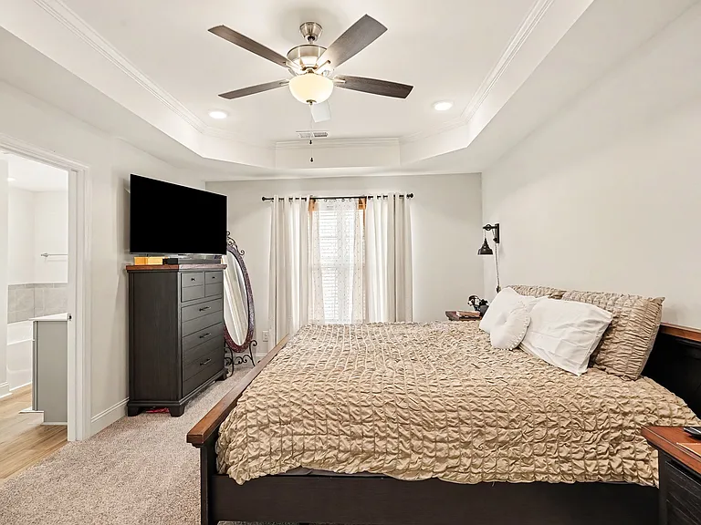 536 Amusement Dr — Photo 13