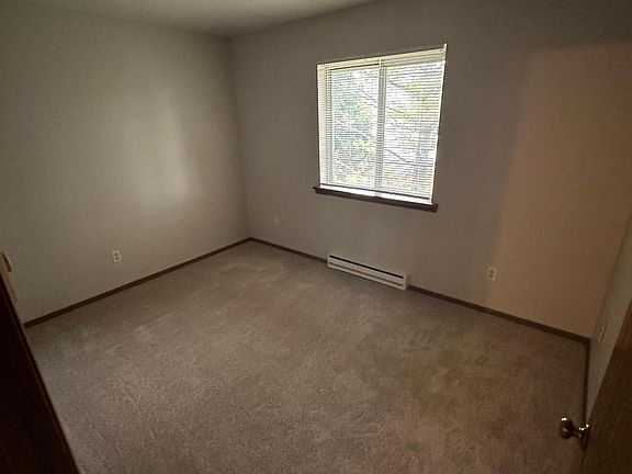 5th image of W194N16510 Eagle Dr APT A4