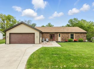 7025 Elmbrook Dr, Fort Wayne, IN