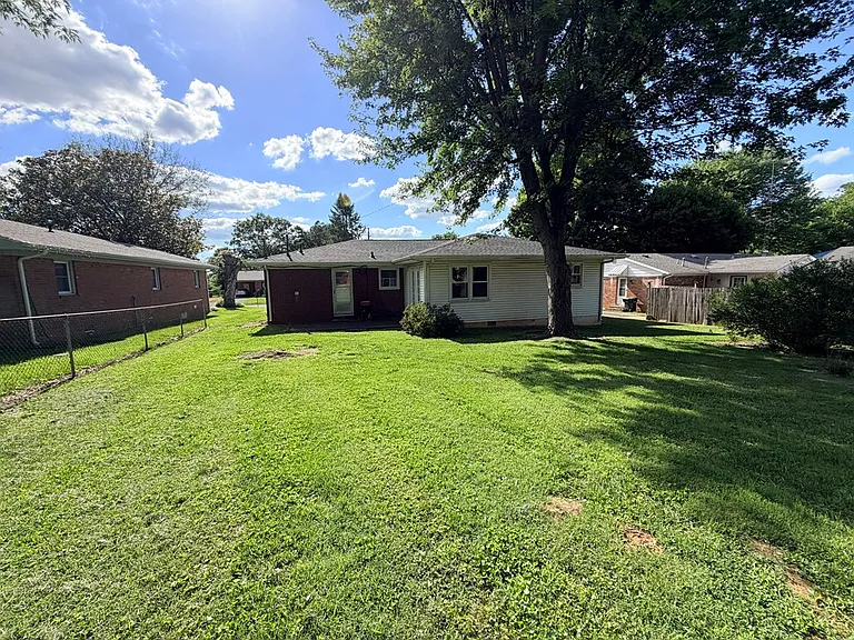 3420 Candy Dr — Photo 20