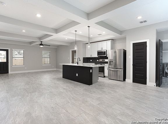 4th image of 314 Edgebrook Ln