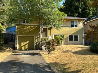 4529 SW Buddington St, Portland, OR 97219