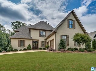 2039 Highland Village Bnd, Birmingham, AL 35242