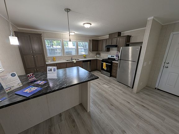 5th image of 6048 W Panatella Dr