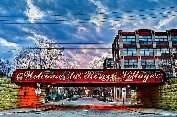 1st image of 3333 N Seeley Ave #1