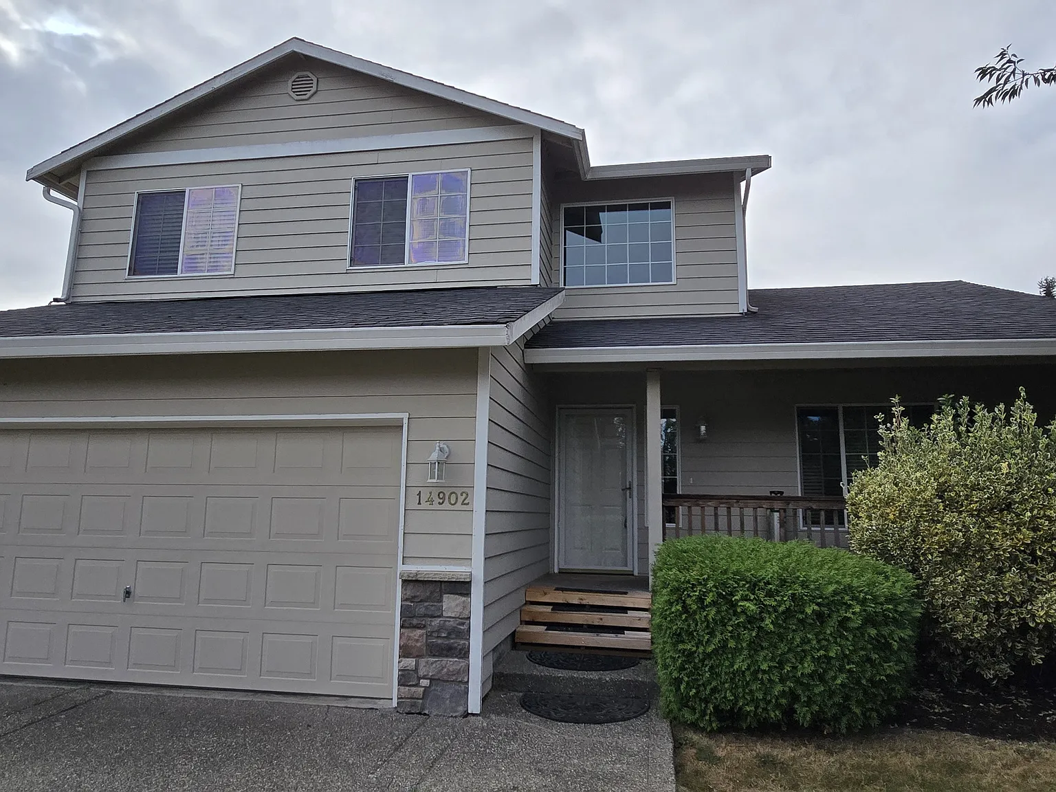3 bed, 2.5 bath, 1758 sqft, $3,150 — Photo 1