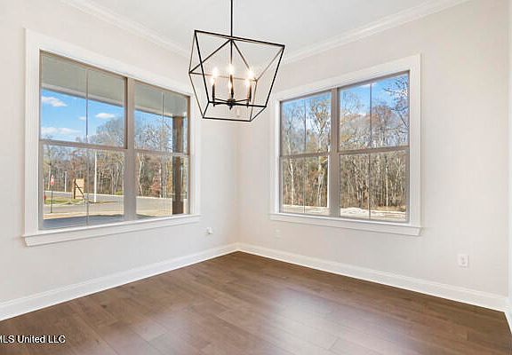 3rd image of 2984 Eden Ln