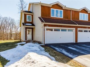 1163 Ridge Crest Dr, Victor, NY 14564