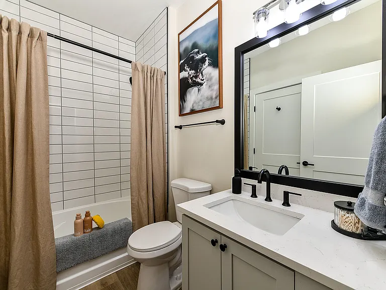 Brand New Diamond Renovation!
