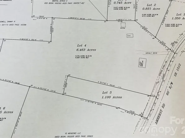 761 Amherst Rd, Morganton, NC 28655