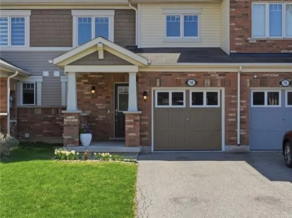 16 Dredge Ct, Milton, ON L9T 8T1
