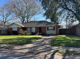 6321 Neff St, Houston, TX 77074