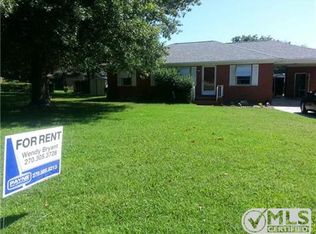 208 Gateway Ln, Hopkinsville, KY 42240