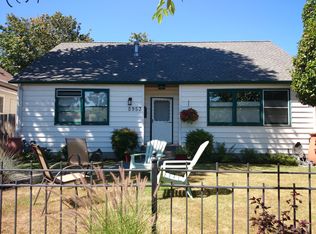 5953 38th Ave SW, Seattle, WA 98126