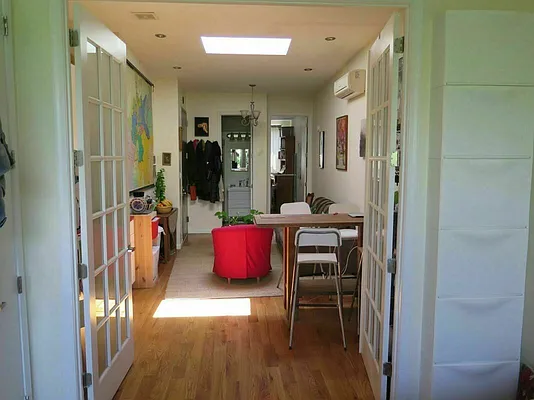 Rented by Brooklyn Group | media 9