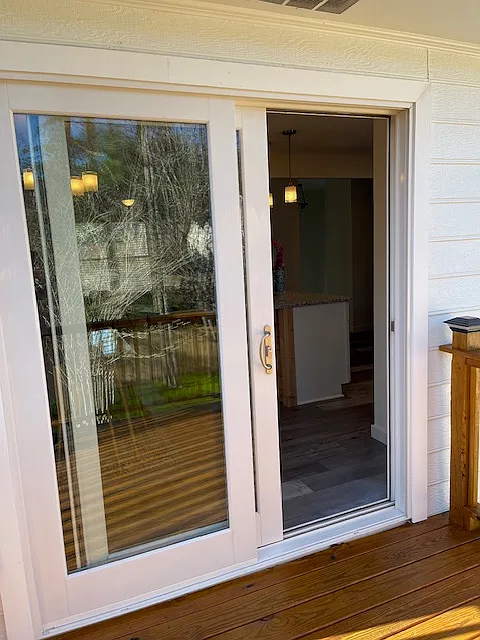 3 bed, 1431 sqft, $2,350 — Photo 4