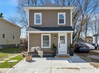 6 W Griffith St, Penns Grove, NJ 08069