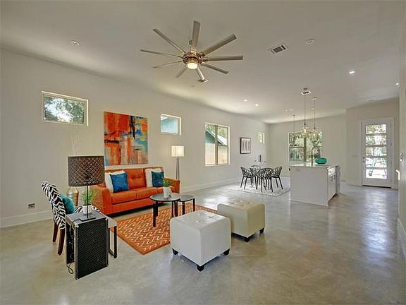 4th image of 5807 Whitebrook Dr