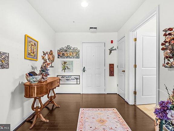 3rd image of 9510 Coyle Rd APT 403