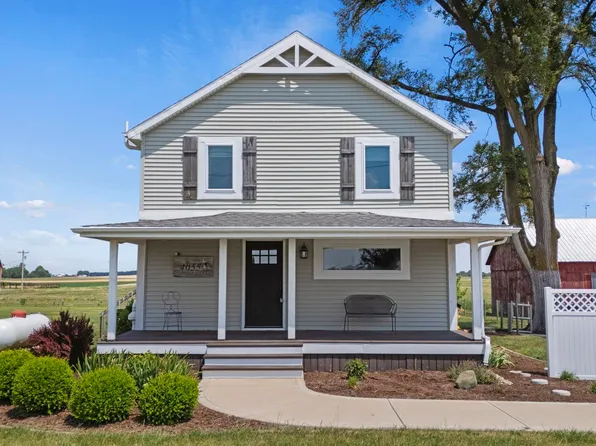 4055 800th Rd E, Columbia City, IN 46725