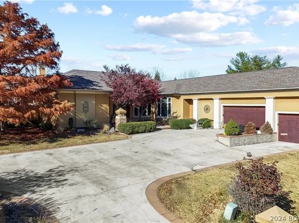 6141 Oak Creek Dr, Osage Beach, MO 65065