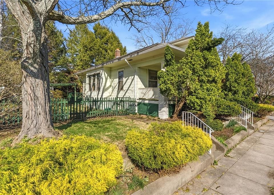 1st image of 27 Essex St