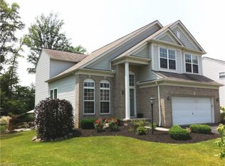 109 Renaissance Ct, Chagrin Falls, OH 44023