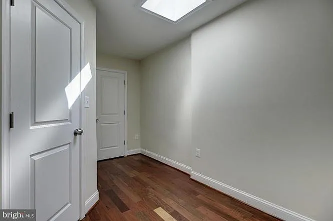 538 Newton Pl NW — Photo 17
