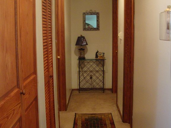 4th image of 1306 Peachtree Dr