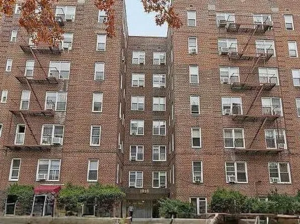 2800 Coyle St APT 201, Brooklyn, NY 11235