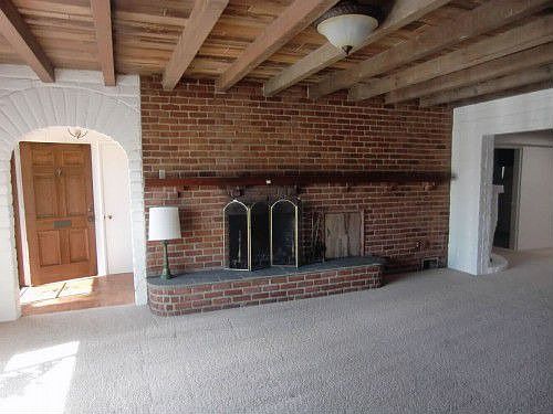 3rd image of 1041 N Wanda Dr
