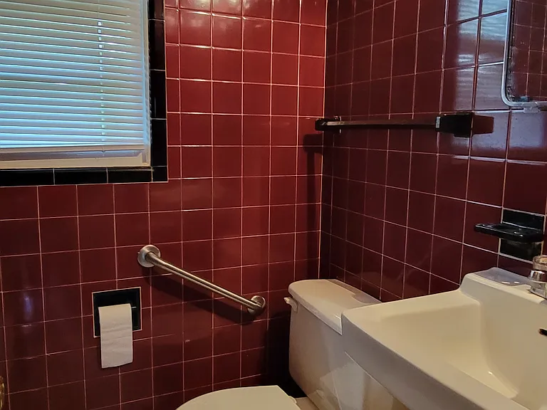 33 N Maple Ave #1 — Photo 14
