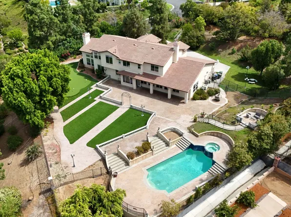 7535 Misty View Pl, Riverside, CA 92506