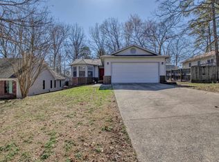 4 Willow Oak Loop, Maumelle, AR 72113