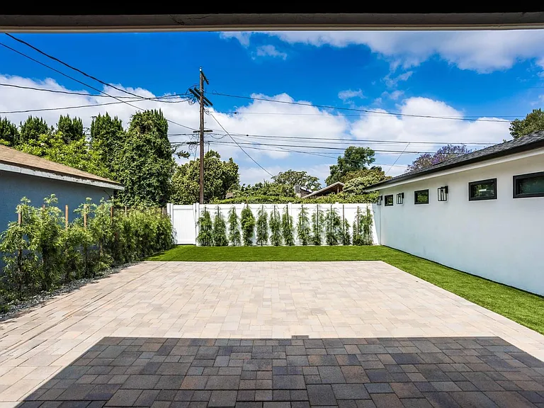 5713 Ranchito Ave — Photo 30