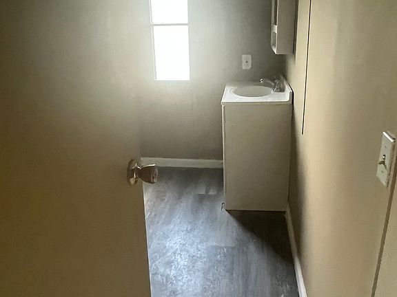 3rd image of 81 Mountain View Ln #81