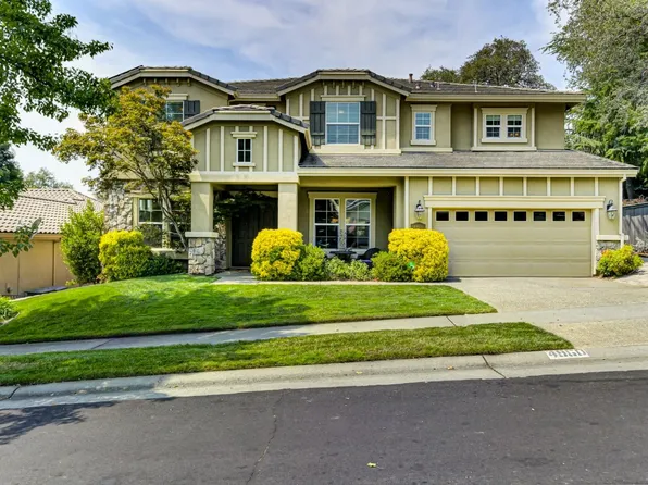 4860 Grey Fox Ln, Auburn, CA 95602