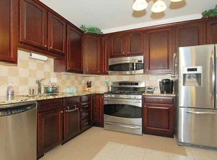 1236 Hustis Dr, Fishkill, NY 12524