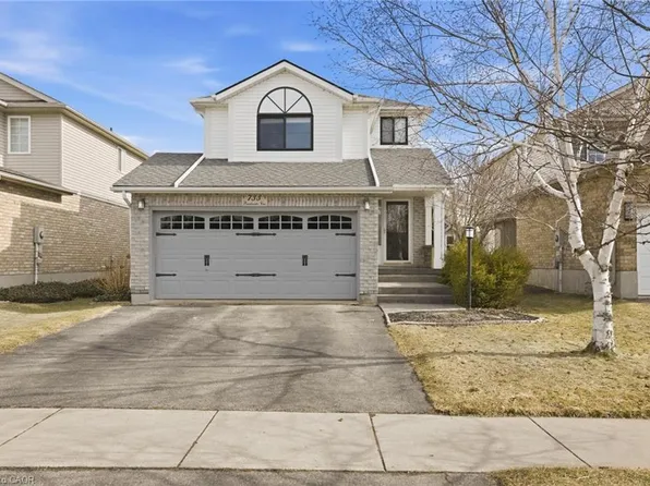 733 Breakwater Cres, Waterloo, ON N2K 4H8