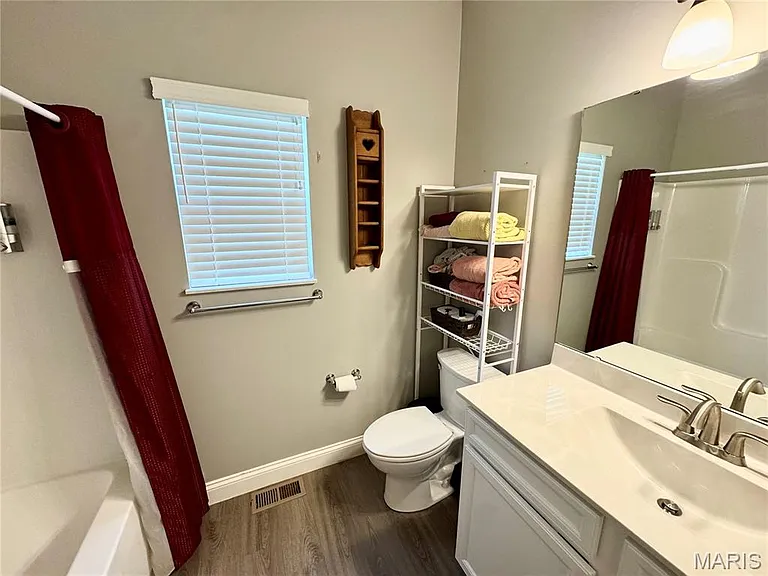 315 Star Ln — Photo 14