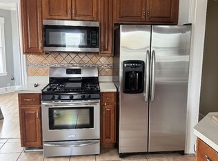 29 Bristol St #2, West Haven, CT 06516