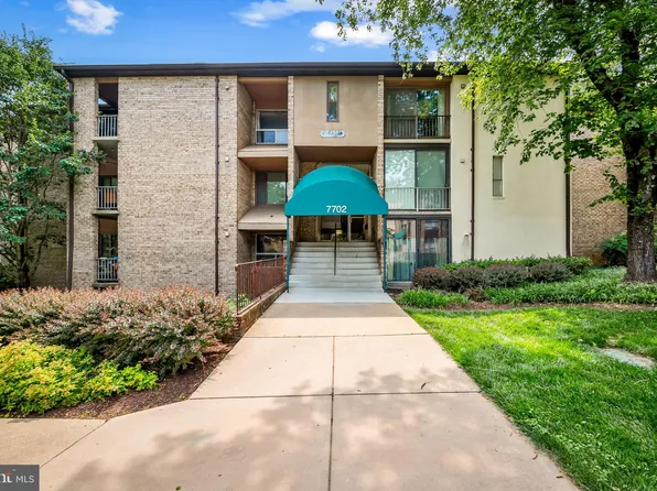 7702 Hanover Pkwy APT 301, Greenbelt, MD 20770